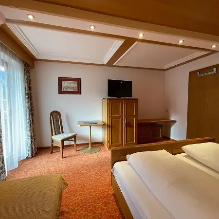 Gaestehaus Poell Apartment *