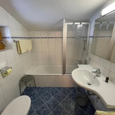 Gaestehaus Poell Майргофен