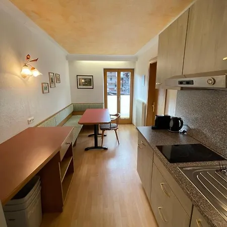 Gaestehaus Poell Apartament Mayrhofen