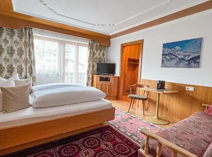 Gaestehaus Poell Апартаменты *